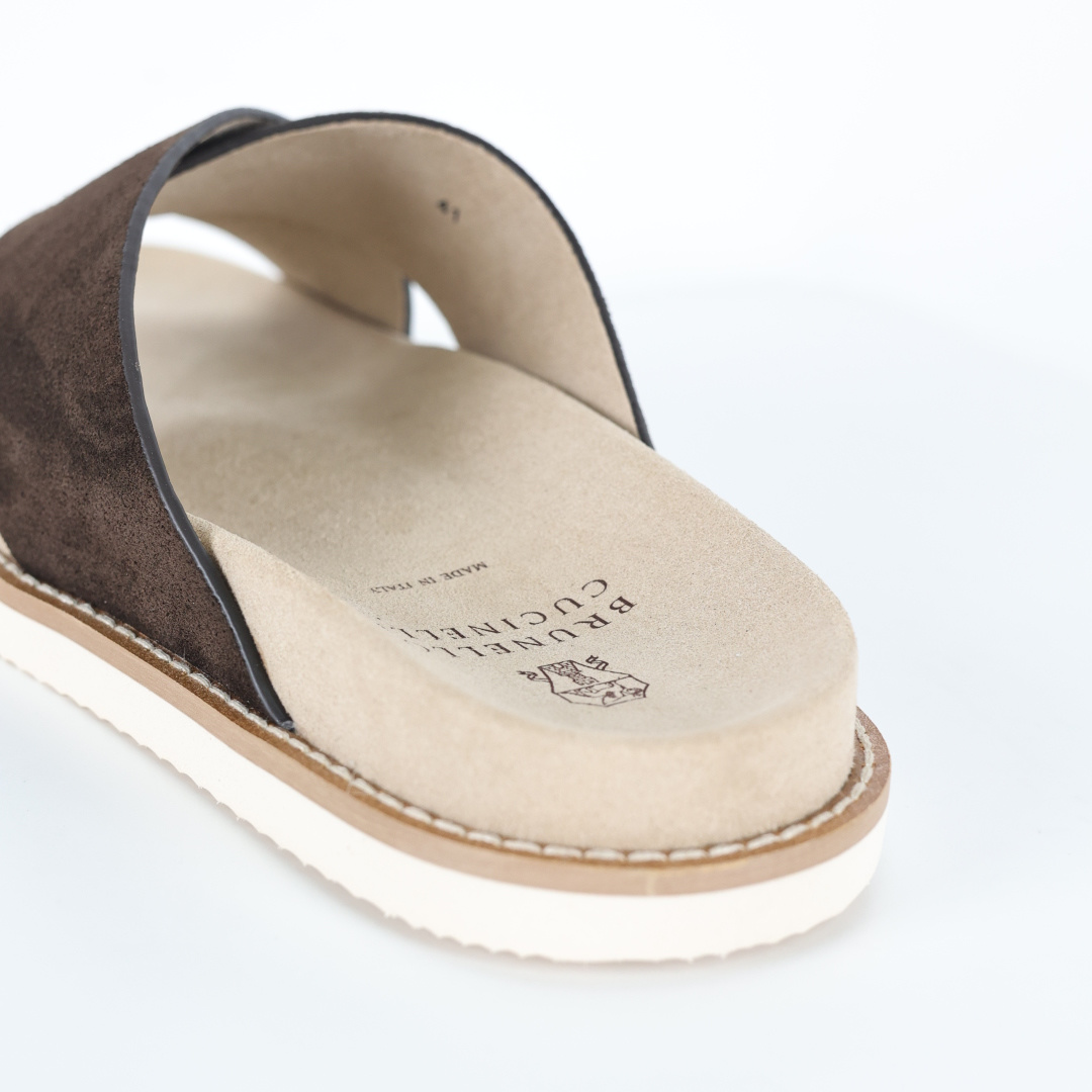 X1 版本 Brunello Cucinelli 绒面革 Bc交叉拖 棕色鞋面甄选进口牛反绒皮打造，深棕