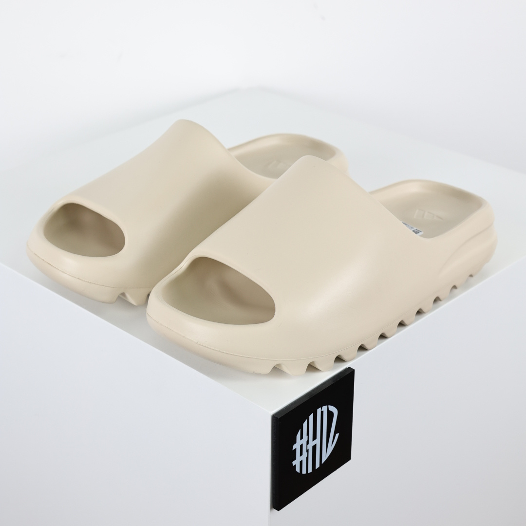 Сандалии Yeezy Slide мужские