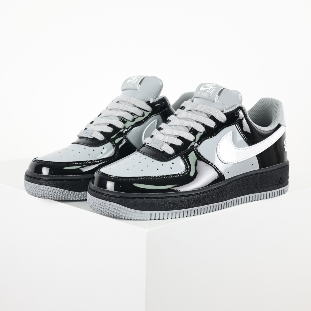 Кроссовки Nike Air Force 1