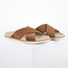 X1 版本 Brunello Cucinelli 绒面革 Bc交叉拖 卡其色鞋面甄选进口牛反绒皮打造,深 X1 版本 Brunello Cucinelli 绒面革 Bc交叉拖 卡其色鞋面甄选进口牛反绒皮打造,深