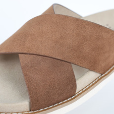 X1 版本 Brunello Cucinelli 绒面革 Bc交叉拖 卡其色鞋面甄选进口牛反绒皮打造,深 X1 版本 Brunello Cucinelli 绒面革 Bc交叉拖 卡其色鞋面甄选进口牛反绒皮打造,深