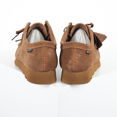 Clarks 其乐 Wallabee 休闲鞋 男款 棕色经典莫卡辛鞋头,传承百年的手工缝线工艺,鞋头饱满 Clarks 其乐 Wallabee 休闲鞋 男款 棕色经典莫卡辛鞋头,传承百年的手工缝线工艺,鞋头饱满