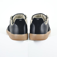 Maison Margiela Calfskin Replica 马吉拉 德训运动休闲板鞋 黑色今天出货 Maison Margiela Calfskin Replica 马吉拉 德训运动休闲板鞋 黑色今天出货