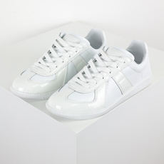 Maison Margiela Calfskin Replica 马吉拉 德训运动休闲板鞋 白色今天出货 Maison Margiela Calfskin Replica 马吉拉 德训运动休闲板鞋 白色今天出货
