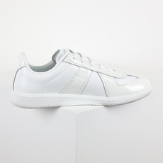 Maison Margiela Calfskin Replica 马吉拉 德训运动休闲板鞋 白色今天出货 Maison Margiela Calfskin Replica 马吉拉 德训运动休闲板鞋 白色今天出货