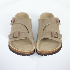 Birkenstock Zurich 勃肯 一字拖鞋 卡其灰全新勃肯半拖 舒适又时髦 潮人必备单品 正确 Birkenstock Zurich 勃肯 一字拖鞋 卡其灰全新勃肯半拖 舒适又时髦 潮人必备单品 正确
