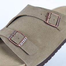 Birkenstock Zurich 勃肯 一字拖鞋 卡其灰全新勃肯半拖 舒适又时髦 潮人必备单品 正确 Birkenstock Zurich 勃肯 一字拖鞋 卡其灰全新勃肯半拖 舒适又时髦 潮人必备单品 正确