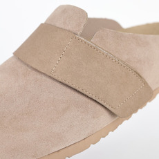 Birkenstock Roma 勃肯 包头魔术贴半拖 浅卡其全新勃肯半拖 舒适又时髦 潮人必备单品 正 Birkenstock Roma 勃肯 包头魔术贴半拖 浅卡其全新勃肯半拖 舒适又时髦 潮人必备单品 正