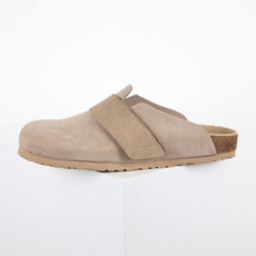 Birkenstock Roma 勃肯 包头魔术贴半拖 浅卡其全新勃肯半拖 舒适又时髦 潮人必备单品 正 Birkenstock Roma 勃肯 包头魔术贴半拖 浅卡其全新勃肯半拖 舒适又时髦 潮人必备单品 正