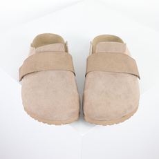 Birkenstock Roma 勃肯 包头魔术贴半拖 浅卡其全新勃肯半拖 舒适又时髦 潮人必备单品 正 Birkenstock Roma 勃肯 包头魔术贴半拖 浅卡其全新勃肯半拖 舒适又时髦 潮人必备单品 正
