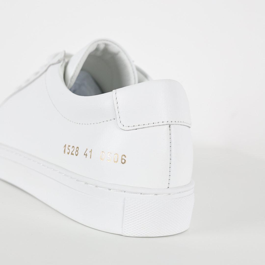 Common Projects Achilles Low 扁头小白鞋 经典小白鞋 为了此款鞋子做到极致 已经报废几双原鞋 Common Projects Achilles Low 扁头小白鞋 经典小白鞋 为了此款鞋子做到极致 已经报废几双原鞋