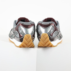 BV Bottega Veneta Orbit 时尚休闲运动鞋 酒红银镜面 原版一比一开发 新款BV葆蝶家时尚休闲 Or BV Bottega Veneta Orbit 时尚休闲运动鞋 酒红银镜面 原版一比一开发 新款BV葆蝶家时尚休闲 Or