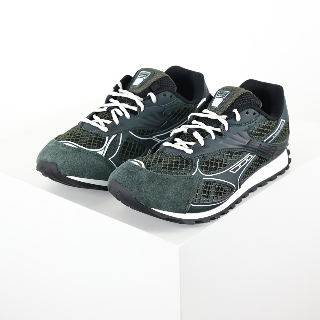 BV Bottega Veneta Orbit 时尚休闲运动鞋 深墨绿绒面 原版一比一开发 新款BV葆蝶家时尚休闲 Or BV Bottega Veneta Orbit 时尚休闲运动鞋 深墨绿绒面 原版一比一开发 新款BV葆蝶家时尚休闲 Or