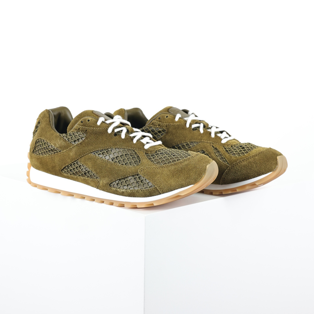 BV Bottega Veneta Orbit 时尚休闲运动鞋 橄榄棕绒面 原版一比一开发 新款BV葆蝶家时尚休闲 Or BV Bottega Veneta Orbit 时尚休闲运动鞋 橄榄棕绒面 原版一比一开发 新款BV葆蝶家时尚休闲 Or
