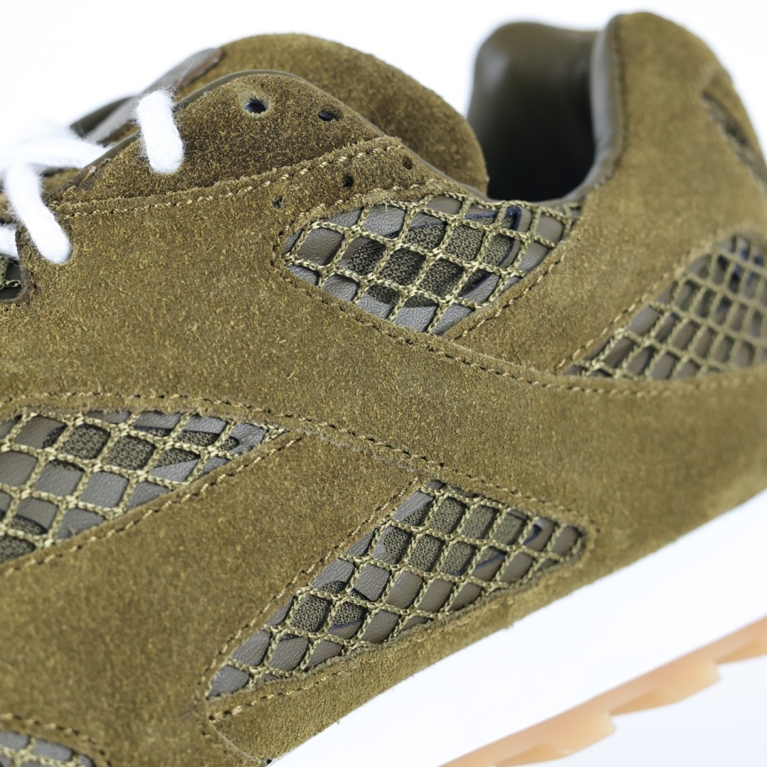 BV Bottega Veneta Orbit 时尚休闲运动鞋 橄榄棕绒面 原版一比一开发 新款BV葆蝶家时尚休闲 Or BV Bottega Veneta Orbit 时尚休闲运动鞋 橄榄棕绒面 原版一比一开发 新款BV葆蝶家时尚休闲 Or