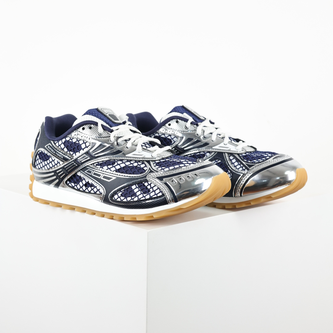 BV Bottega Veneta Orbit 时尚休闲运动鞋 藏蓝银镜面 原版一比一开发 新款BV葆蝶家时尚休闲 Or BV Bottega Veneta Orbit 时尚休闲运动鞋 藏蓝银镜面 原版一比一开发 新款BV葆蝶家时尚休闲 Or