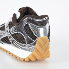 BV Bottega Veneta Orbit 时尚休闲运动鞋 巧克力棕银 原版一比一开发 新款BV葆蝶家时尚休闲 Or BV Bottega Veneta Orbit 时尚休闲运动鞋 巧克力棕银 原版一比一开发 新款BV葆蝶家时尚休闲 Or