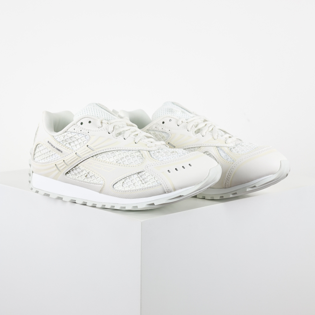 自取 BV Bottega Veneta Orbit 时尚休闲运动鞋 奶白纯白 原版一比一开发 新款BV葆蝶家时尚休闲 自取 BV Bottega Veneta Orbit 时尚休闲运动鞋 奶白纯白 原版一比一开发 新款BV葆蝶家时尚休闲