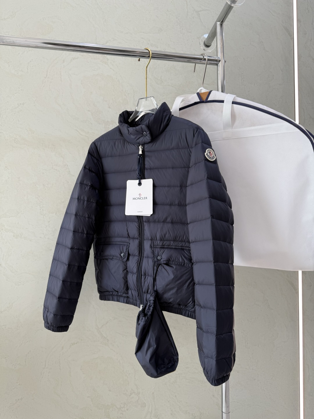 Пуховик Moncler