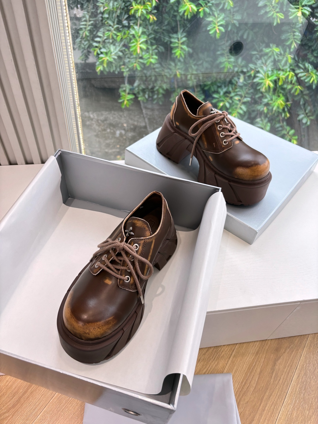 “SMFK 2025: Top G261 Edition with Red-Hot Owner and Original Design” - 图片 3