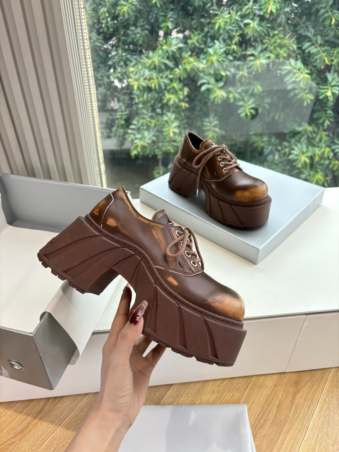 “SMFK 2025: Top G261 Edition with Red-Hot Owner and Original Design” - 图片 1