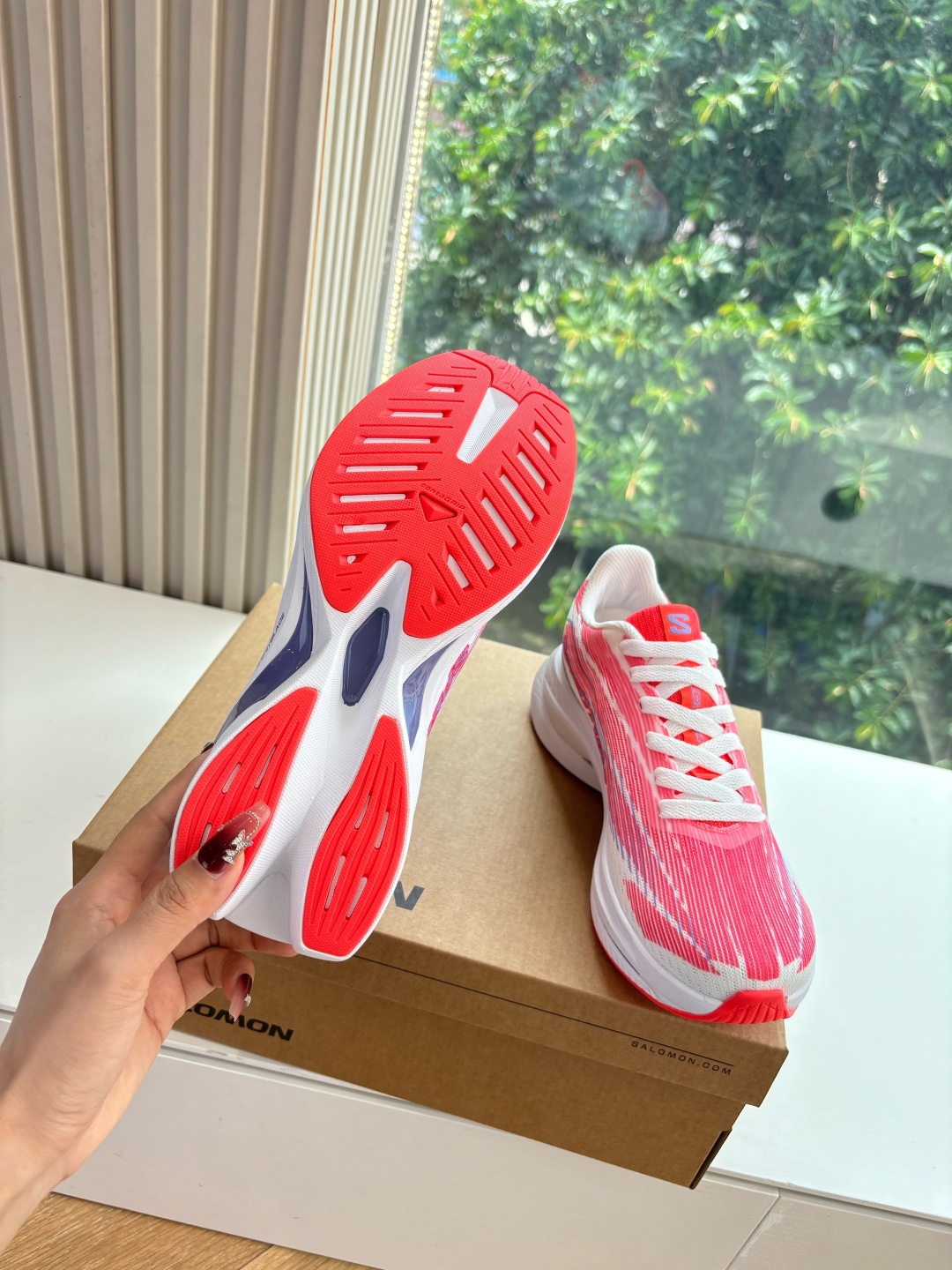 Salomon G077 Top Edition: Luxurious German Training Shoe with Classic Design - 图片 6