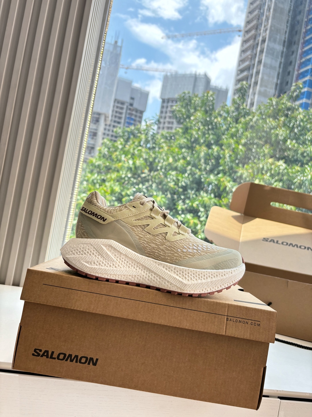 Salomon TM6 MM6 Top Edition Training Shoe with Luxurious Design and Quality Materials - 图片 7