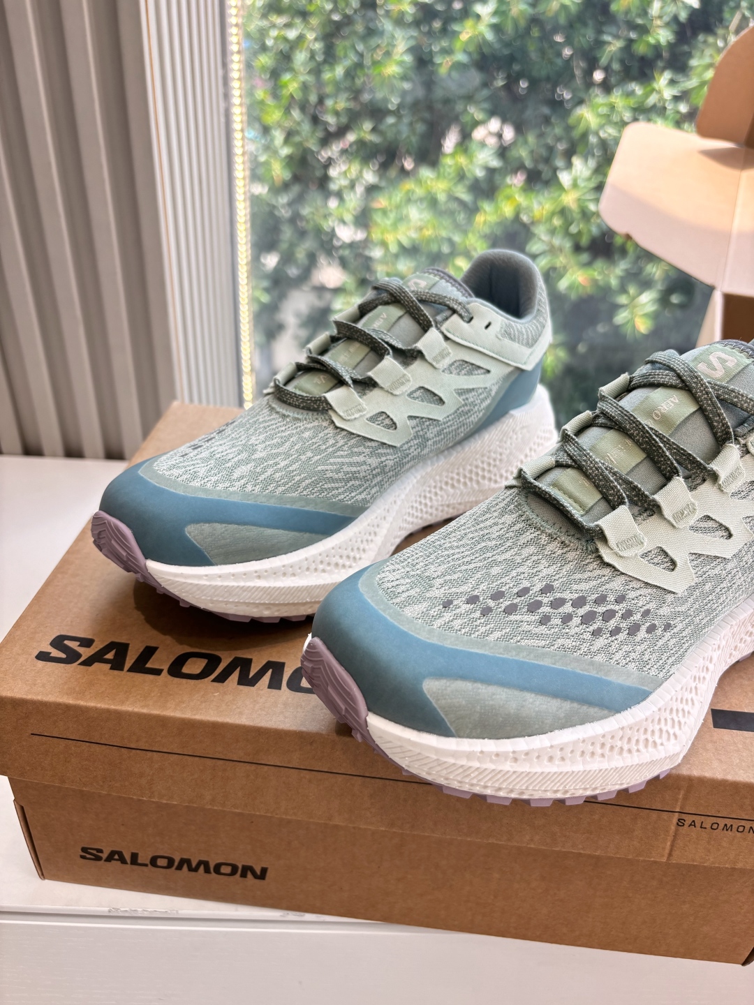 Salomon TM6 MM6 Top Edition Training Shoe: Luxurious Design with Quality Materials - 图片 4