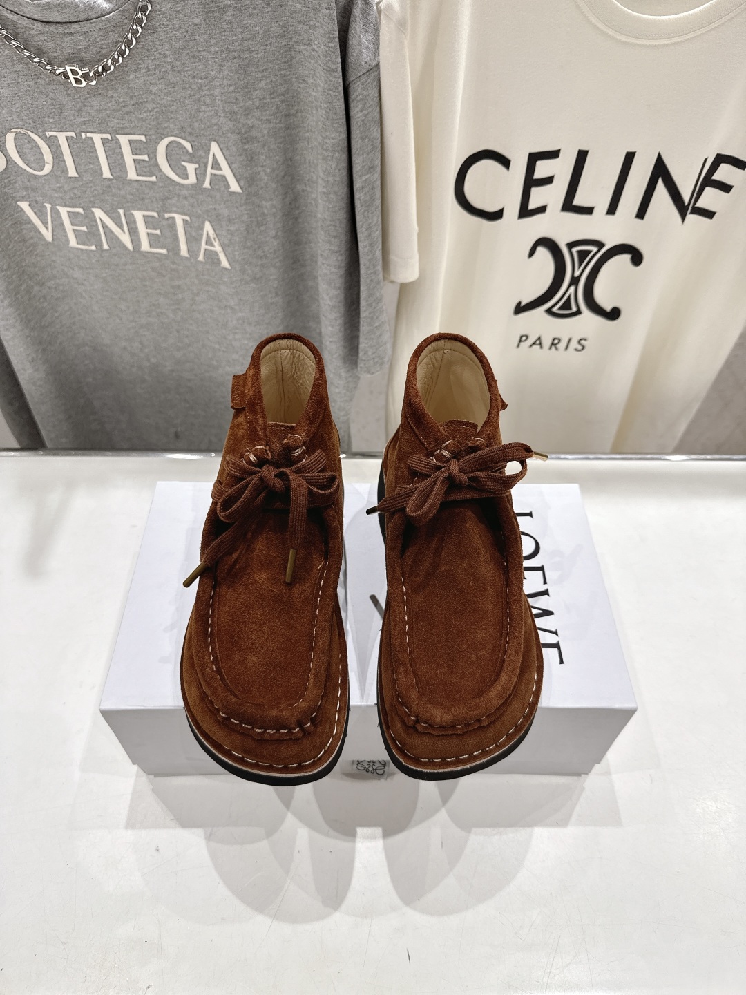 高版本出厂 高帮 男码+10
  LOEWE/罗意威 25ss秋冬新款明星同款绑带高帮复古英伦风休闲鞋乐