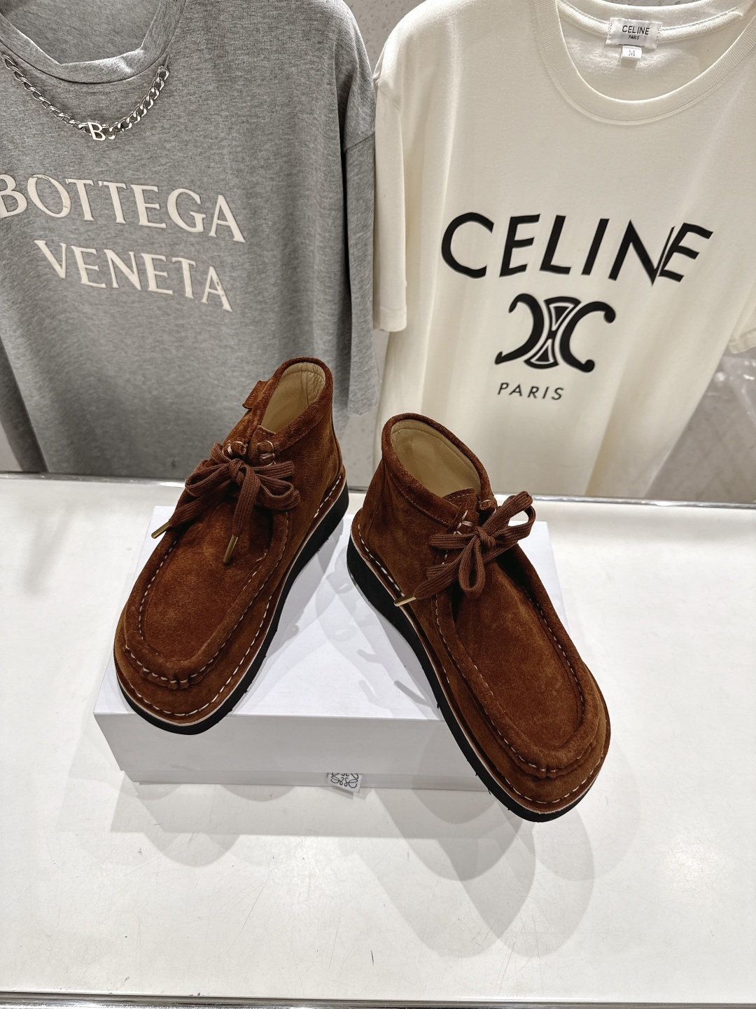 高版本出厂 高帮 男码+10
  LOEWE/罗意威 25ss秋冬新款明星同款绑带高帮复古英伦风休闲鞋乐