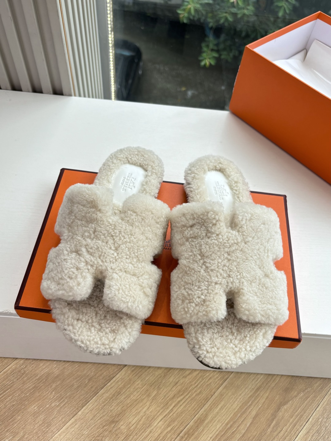 🌾G052所见即所得顶版2026春夏新款HERMES爱马仕专柜新款最近火到不行的情侣款H二舅鞋猪鼻子凉鞋