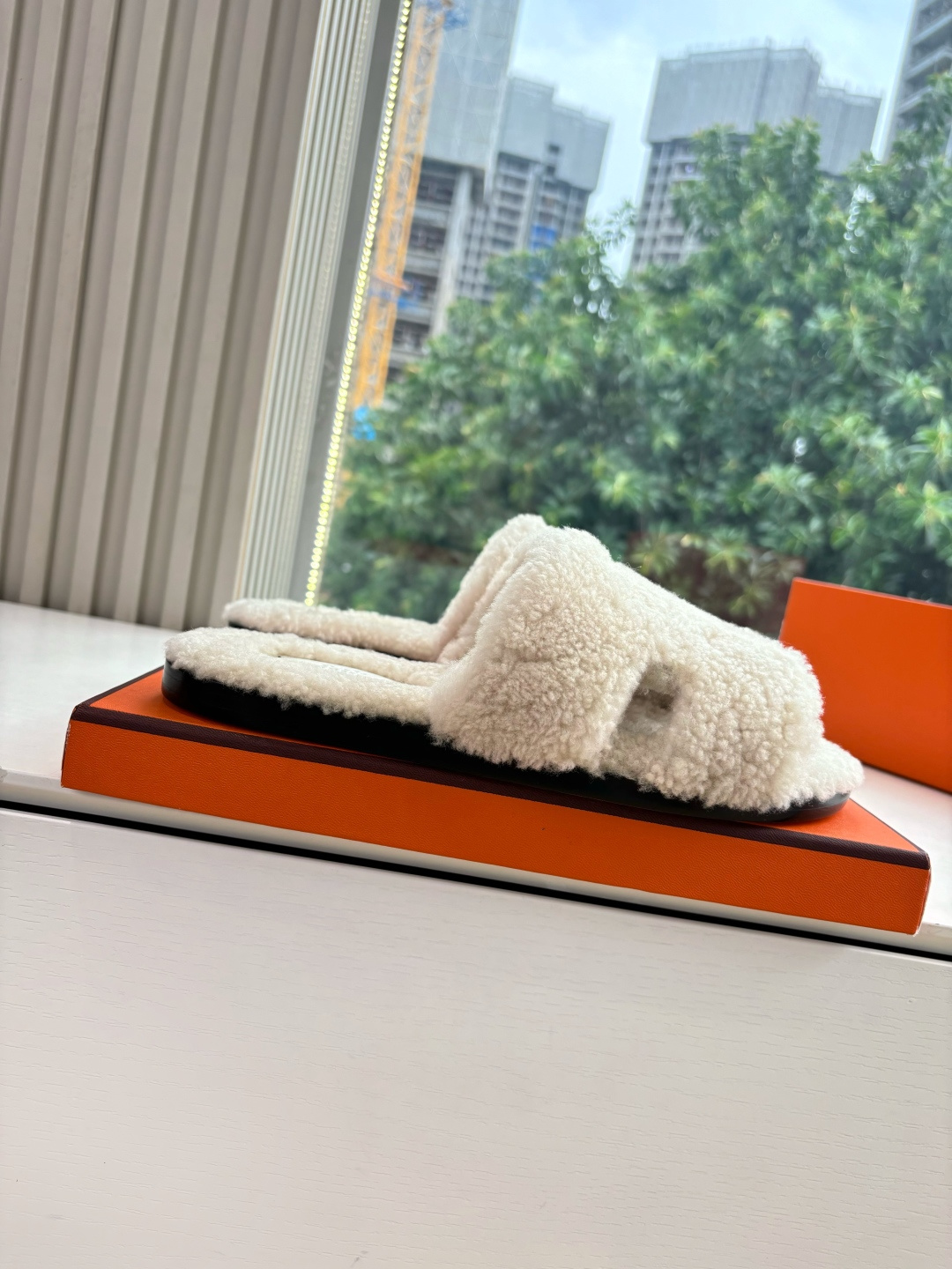 🌾G052所见即所得顶版2026春夏新款HERMES爱马仕专柜新款最近火到不行的情侣款H二舅鞋猪鼻子凉鞋