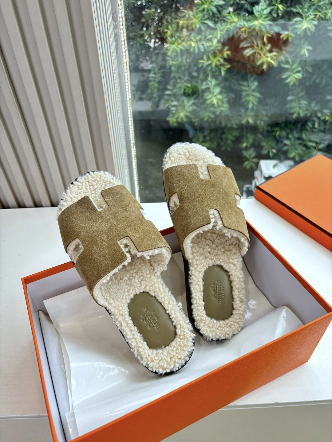 🌾G052所见即所得顶版2026春夏新款HERMES爱马仕专柜新款最近火到不行的情侣款H二舅鞋猪鼻子凉鞋