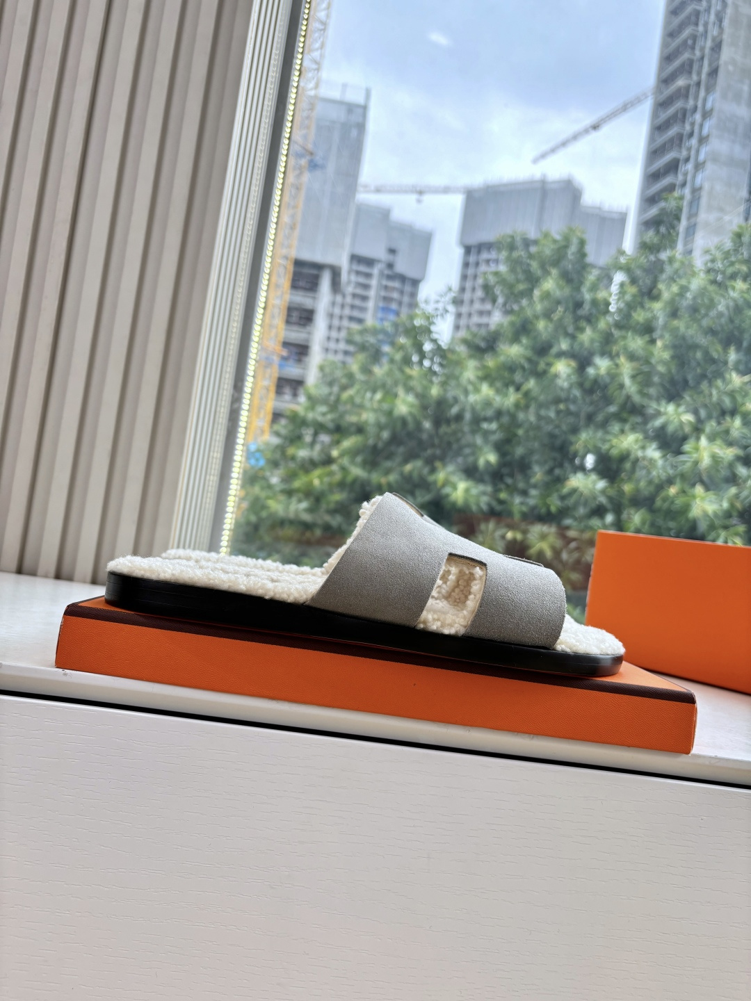 🌾G052所见即所得顶版2026春夏新款HERMES爱马仕专柜新款最近火到不行的情侣款H二舅鞋猪鼻子凉鞋