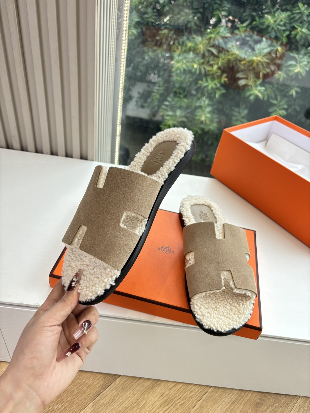 🌾G052所见即所得顶版2026春夏新款HERMES爱马仕专柜新款最近火到不行的情侣款H二舅鞋猪鼻子凉鞋