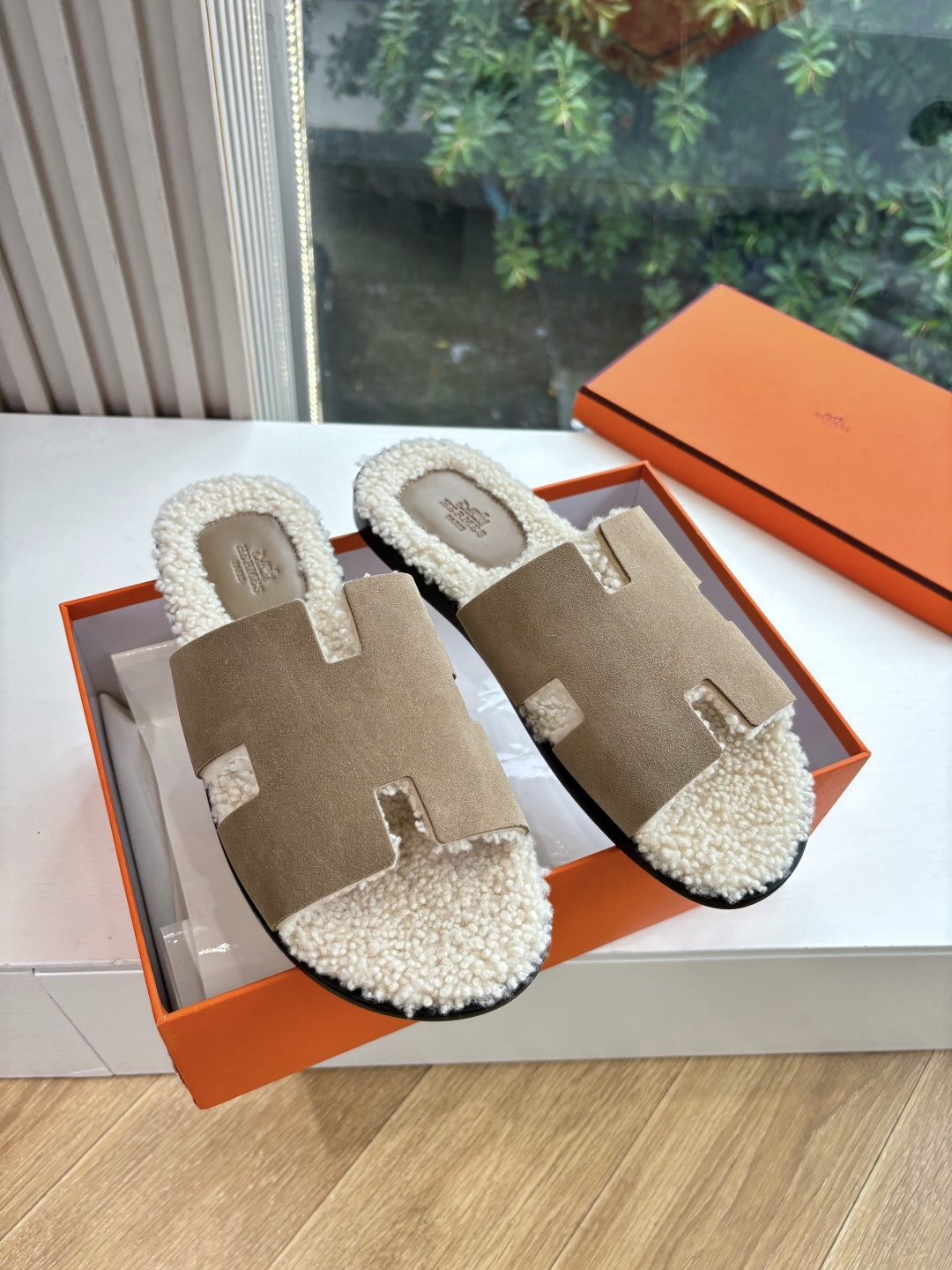 🌾G052所见即所得顶版2026春夏新款HERMES爱马仕专柜新款最近火到不行的情侣款H二舅鞋猪鼻子凉鞋