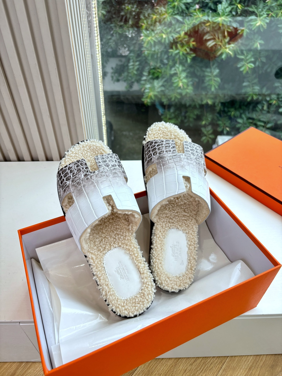 🌾G052所见即所得顶版2026春夏新款HERMES爱马仕专柜新款最近火到不行的情侣款H二舅鞋猪鼻子凉鞋