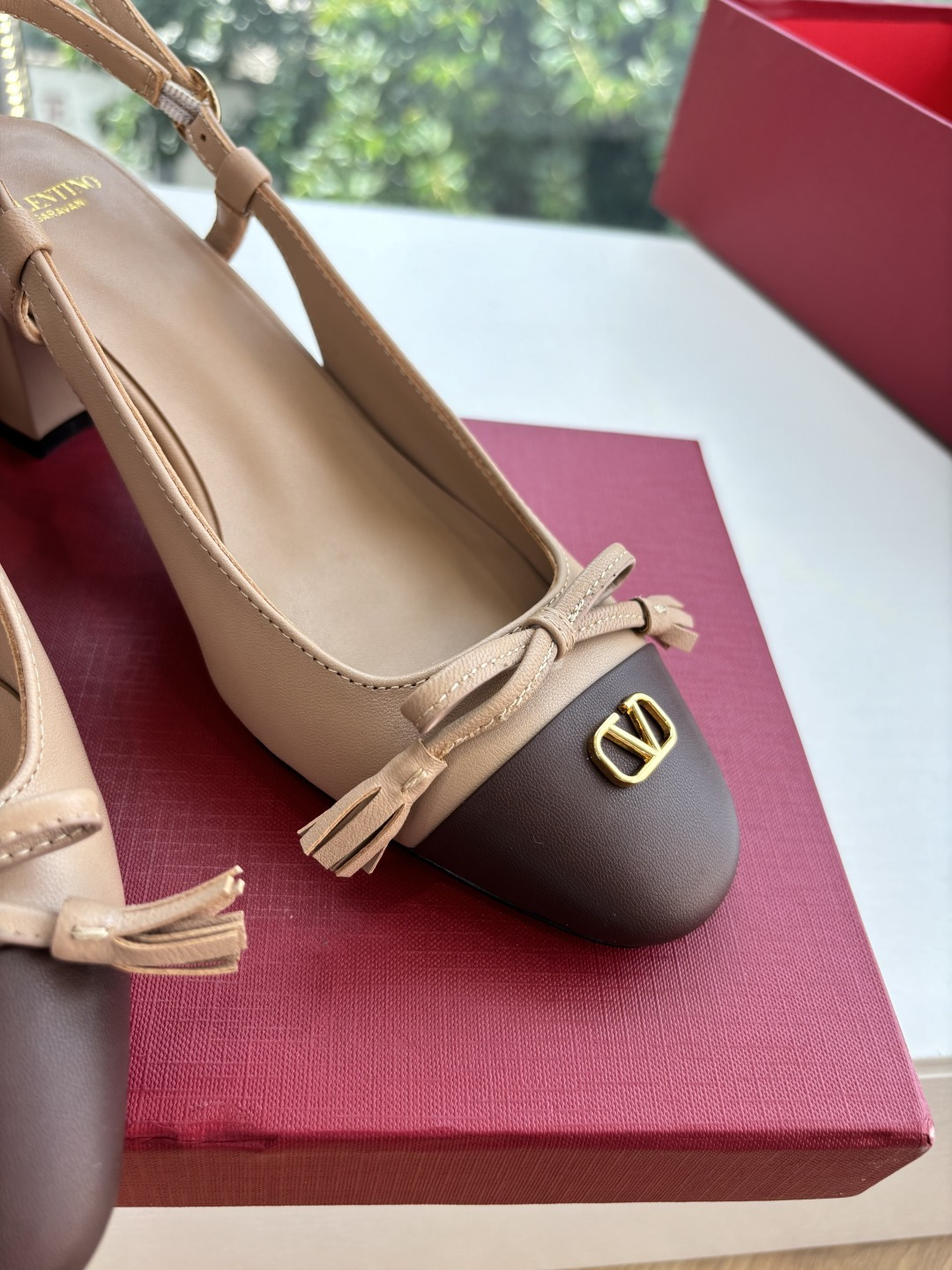 Valentino Classic 2025 Springs: Cozy Layout, Comfortable Sheepskin Shoes, Customizable Sizes - 图片 8