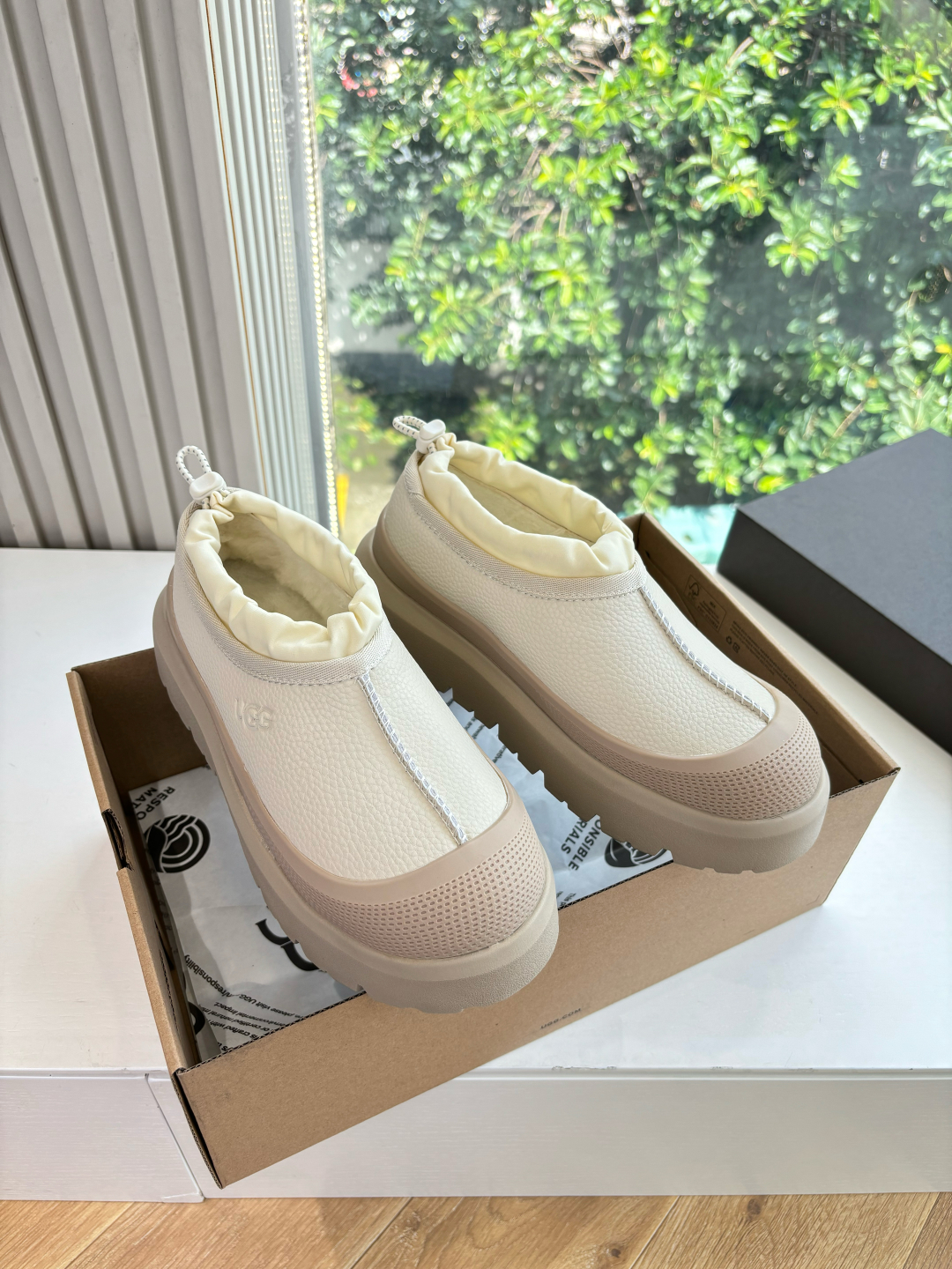 ，男+10 情侣系列ugg顶级品质G026所见即所得UGG秋冬新款包头拖鞋棉鞋厚底休闲鞋‼️作为的领军品