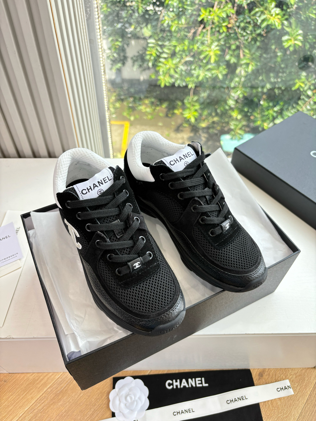 NO:486013,G059 Purchase Level CHANEL 25C Early Spring Vacation New Shoes Casual Shoes A pair of comfortable shoes can reduce the fatigue of your feet. The new model is very versatile. Whether it is daily wear, sisters' gatherings, workplace commuting, outdoor sports and various occasions, it can be easily controlled to increase the height and make your legs straight, modify the foot shape, comfortable and comfortable without scrubbing the feet, good breathability, can also be worn in summer, and you can also wear it with temperament and office workers. Original matte leather, original soles, original molded soles, size: 35-40 (41 custom made, no return or replacement), casual shoes/sports, chanel, chanel, sneakers19860909G059代购级别CHANEL小香奈儿 25C早春度假款新鞋型休闲鞋一双舒适的鞋子能给自己减少脚下的劳累,新款Very 百搭 不管是日常穿搭,姐妹聚会 职场通勤,户外运动及各种场合都是可以轻松驾驭的增高显腿直、修饰脚型、舒服舒适不磨脚、透气性很好、夏天也可以穿哦、穿上气质拉满上班族也能轻松拥有 面料原版磨砂皮 鞋底原版开模鞋底 size: 35-40 (41定做不退不换),休闲鞋/运动鞋,chanel,chanel,sneakers,Women's Shoes