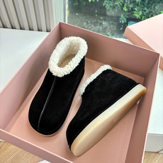 有量有价G所见即所得顶级羊毛内里miumiu秋冬新款进口羊毛雪地靴棉鞋 简约造型,超轻原版开模鞋底,脚感妥妥满分 好穿好 有量有价G所见即所得顶级羊毛内里miumiu秋冬新款进口羊毛雪地靴棉鞋 简约造型,超轻原版开模鞋底,脚感妥妥满分 好穿好