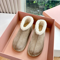 有量有价G所见即所得顶级羊毛内里miumiu秋冬新款进口羊毛雪地靴棉鞋 简约造型,超轻原版开模鞋底,脚感妥妥满分 好穿好 有量有价G所见即所得顶级羊毛内里miumiu秋冬新款进口羊毛雪地靴棉鞋 简约造型,超轻原版开模鞋底,脚感妥妥满分 好穿好