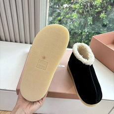 有量有价G所见即所得顶级羊毛内里miumiu秋冬新款进口羊毛雪地靴棉鞋 简约造型,超轻原版开模鞋底,脚感妥妥满分 好穿好 有量有价G所见即所得顶级羊毛内里miumiu秋冬新款进口羊毛雪地靴棉鞋 简约造型,超轻原版开模鞋底,脚感妥妥满分 好穿好