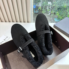 所见即所得G002代购级别原版购入法国一线奢侈品牌ALAIA 阿莱亚秋冬天真的要来咯!羊羔绒鞋~ Alaia奶呼呼的秋冬 所见即所得G002代购级别原版购入法国一线奢侈品牌ALAIA 阿莱亚秋冬天真的要来咯!羊羔绒鞋~ Alaia奶呼呼的秋冬