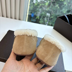 所见即所得G002代购级别原版购入法国一线奢侈品牌ALAIA 阿莱亚秋冬天真的要来咯!羊羔绒鞋~ Alaia奶呼呼的秋冬 所见即所得G002代购级别原版购入法国一线奢侈品牌ALAIA 阿莱亚秋冬天真的要来咯!羊羔绒鞋~ Alaia奶呼呼的秋冬