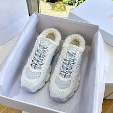 代购级别所即所得G0133C'est Dior 迪奥 25春夏全新休闲运动鞋‘以牛皮革和网眼织物制作,轻盈透气。侧边的C 代购级别所即所得G0133C'est Dior 迪奥 25春夏全新休闲运动鞋‘以牛皮革和网眼织物制作,轻盈透气。侧边的C