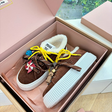 有量有价G049所见即所得顶级品质小风车羊毛内里miumiu25秋冬新款厚底 小白鞋 羊毛小白鞋 简约造型,超轻原版开模 有量有价G049所见即所得顶级品质小风车羊毛内里miumiu25秋冬新款厚底 小白鞋 羊毛小白鞋 简约造型,超轻原版开模