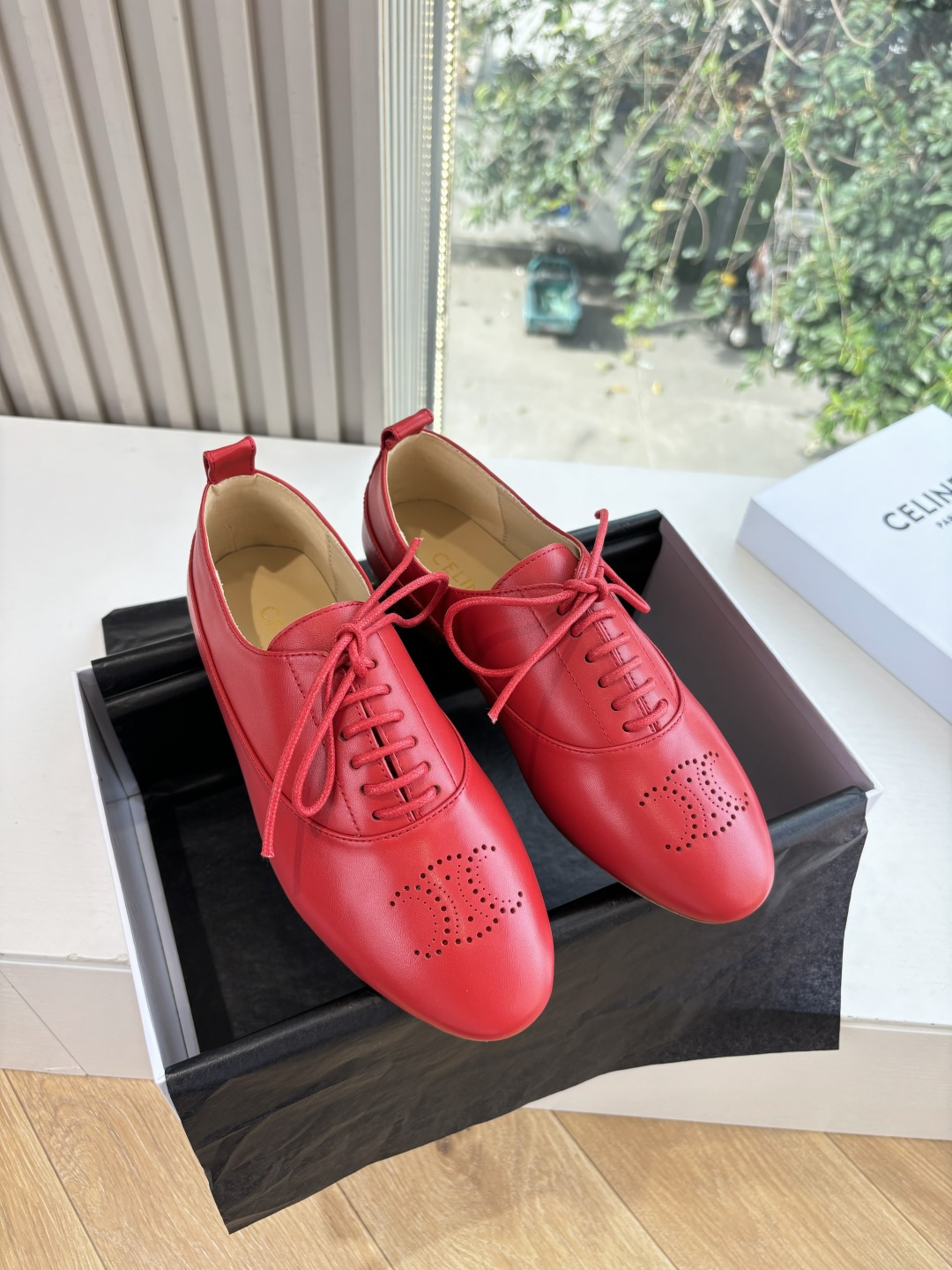 NO:593367,G039 WYSIWYG top quality CELINE/Celine 2025 new Celine loafers made me fall in love with them again!  There are so many beautiful shoes this season. These loafers really make me unable to extricate myself. They are so cute~ Made of imported sheepskin (not ordinary super-high-speed), sheepskin lining (not ordinary super-free), genuine leather soles, size 35-40 (40.41 custom-made, non-refundable), single shoes, celine, celine, loafers, sheepskin19860909G039所见即所得顶级品质CELINE/塞琳 2025新款赛琳乐福鞋又让我重新爱了它一次！这季节美鞋太多这款乐福鞋真的是让我无法自拔真太可爱了～ 面料进口羊皮(非普通超迁) 内里羊皮内里(非普通超迁) 鞋底真皮鞋底 码数35-40（40.41定做不退换）,单鞋,celine,celine,loafers,sheepskin,Women's Shoes