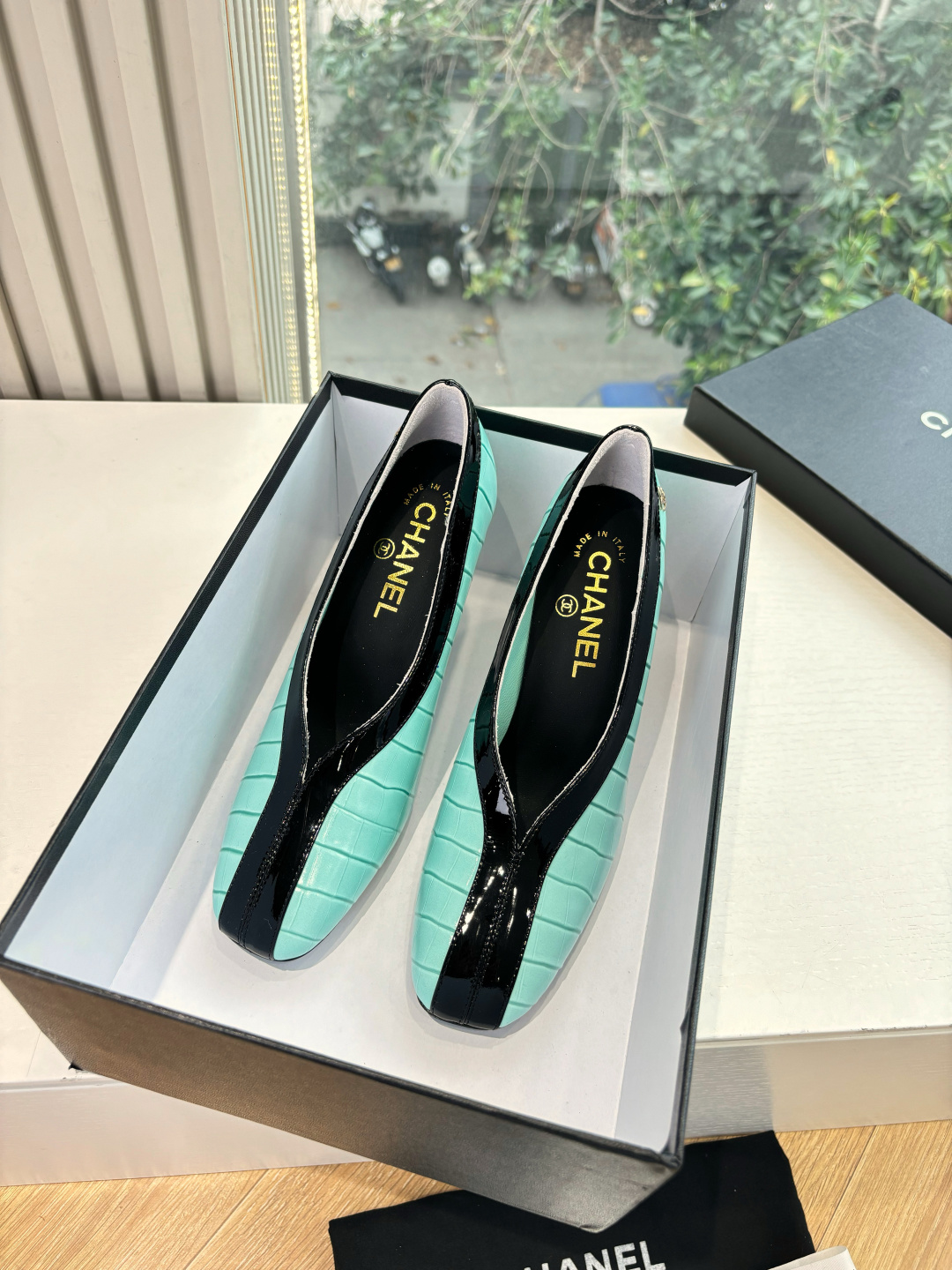 NO:722236,G170 WYSIWYG Purchasing Grade CHANE*2026 Chanel Early Spring Hot Products Braided Mary Jane Baotou Shoes Properly Reserved!  !  Much more comfortable than the classic Slingback!  Every color is a whitening tool that makes your feet look whiter! So cute! Another popular fragrance~ Material: embossed cowhide, original sheepskin lining, outsole, genuine leather sole, size: 35-39/(34.40/41 customized, non-returnable, non-exchangeable), high heels, chanel, chanel, mary jane, high heels, cowhide, sheepskin19860909G170所见即所得代购级CHANE*2026香奈儿早春爆品编织玛丽珍包头单鞋 妥妥的自留款！！比经典款Slingback舒服太多啦！每个颜色上脚都很显白 的显白利器!好嗲啊!又是火爆的小香~ 材质压纹牛皮 内里原版内里羊皮 大底真皮鞋底 码数:35-39/(34.40/41定制不退不换),高跟鞋,chanel,chanel,mary jane,high heels,cowhide,sheepskin,Women's Shoes