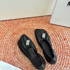 P🌾 G077Maison Margiela* 马吉拉𝟐𝟔𝐀𝐖新品MM6方头芭蕾鞋|极简主义的柔焦叙事作 P🌾 G077Maison Margiela* 马吉拉𝟐𝟔𝐀𝐖新品MM6方头芭蕾鞋|极简主义的柔焦叙事作